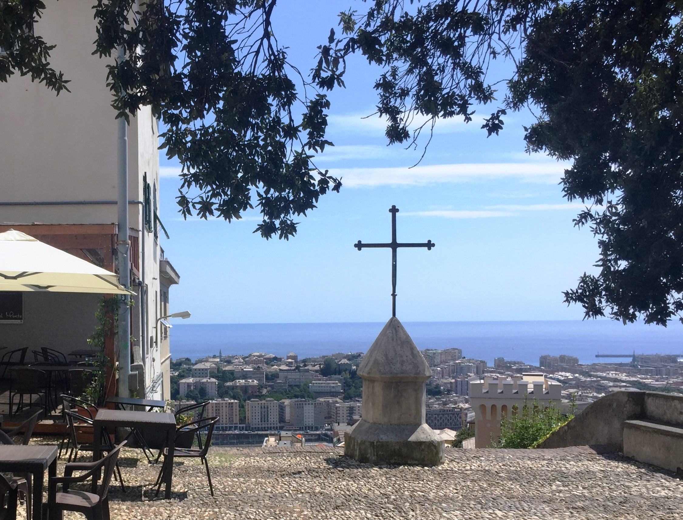 NOSTRA sIGNORA DEL MONTE A GENOVA